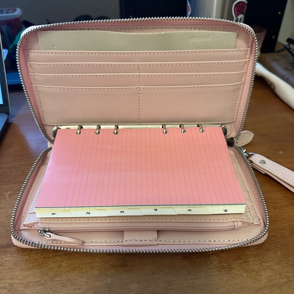 Filofax Malden Personal Compact Zip Leather Organizer - Picture 8 of 14